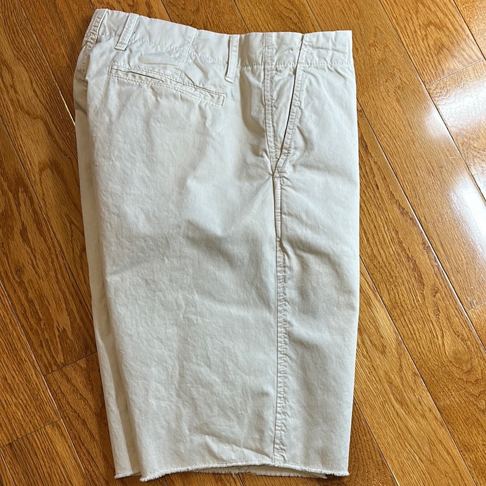 Cream Chino Shorts  with Relaxed Fit Size 32